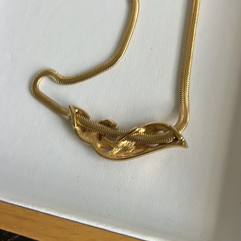 NWT Vintage Christian Dior gold tone slide necklace. 16" - Picture 4 of 5